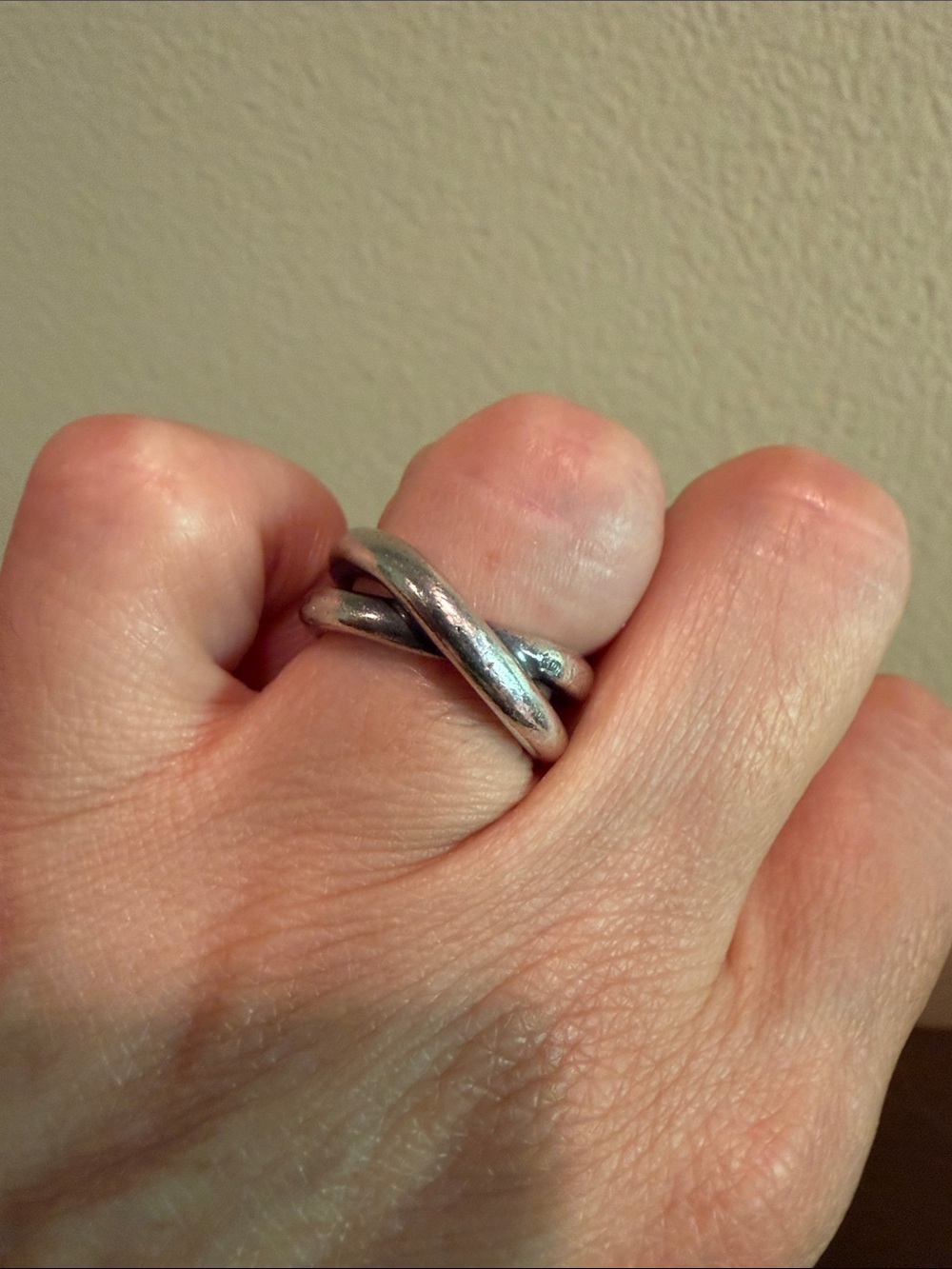 Sterling Silver Twist Crossover Ring - Silver